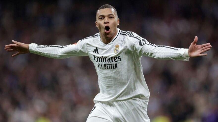 Mbappe “Oltin to'p” va Chempionlar Ligasi o'rtasida tanlov qildi