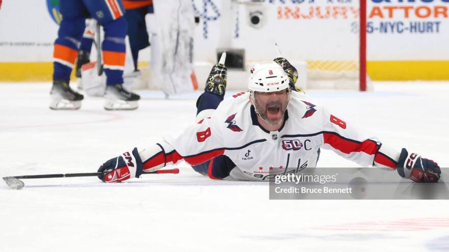 Aleksandr Ovechkin Gretskining rekordini yangiladi va yangi natija o'rnatganidan keyin minnatdorchilik so'zlarini aytti