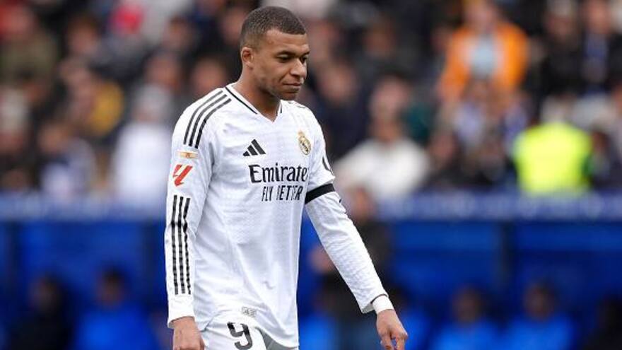 Fransiyalik futbolchi Kilian Mbappe "Alaves"ga qarshi o'yinda qizil kartochka oldi