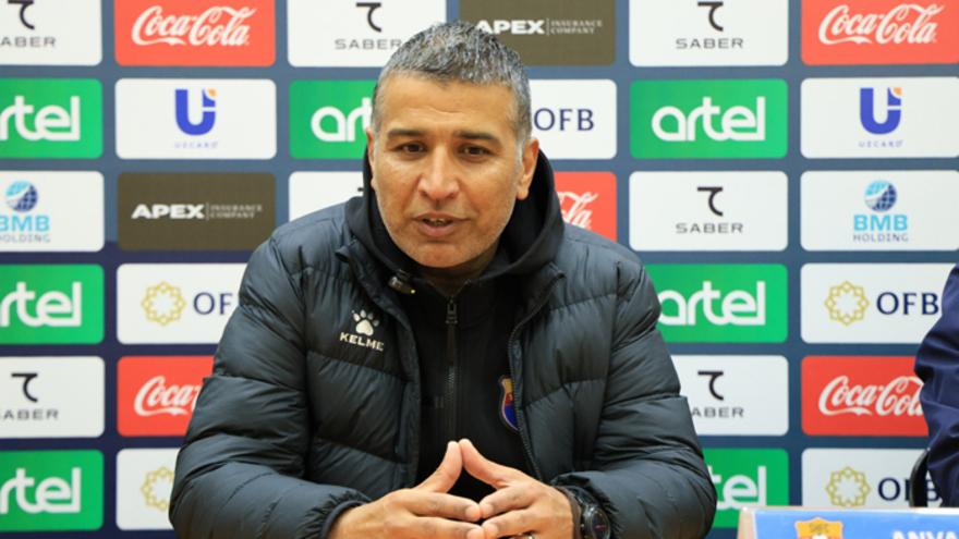 Ikki rekordchi futbolchi murabbiy sifatida to'qnash keladi