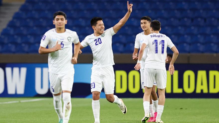 Asilbek Aliyev turnirning eng yaxshi futbolchisi!