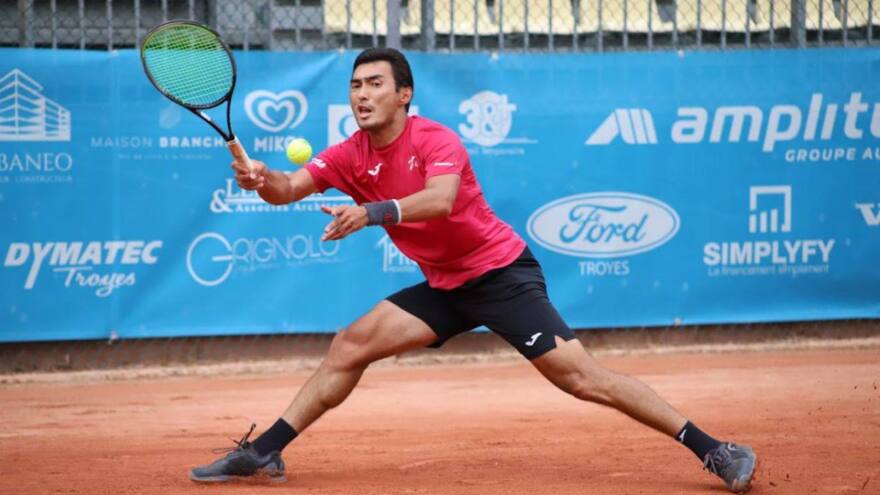 Humoyun Sultonov Rimdagi turnirning birinchi raqamli tennischisiga qarshi uch setlik murosasiz o‘yin o‘tkazdi