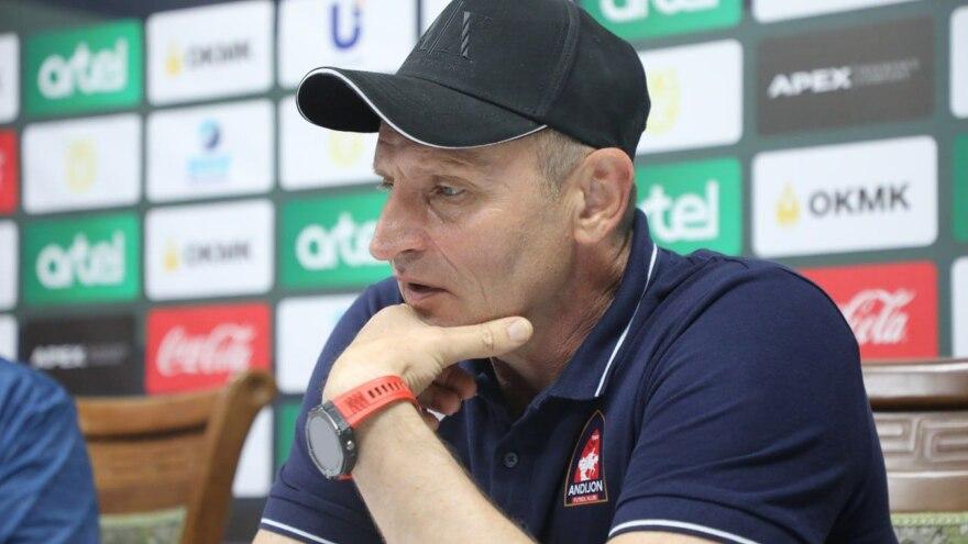 Rasman! Aleksandr Xomyakov iste'foga chiqarildi