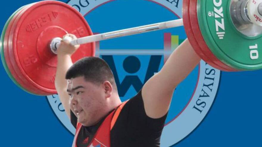 Ikki yosh o‘zbekistonlik og‘ir atlet jahon chempionatining so‘nggi kunida ishtirok etadi