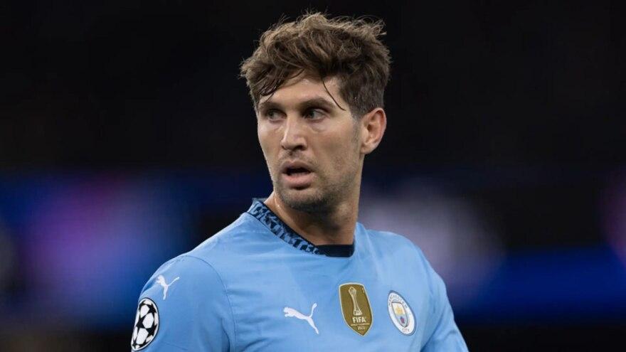 Stounz "Manchester Siti"ni tark etadi