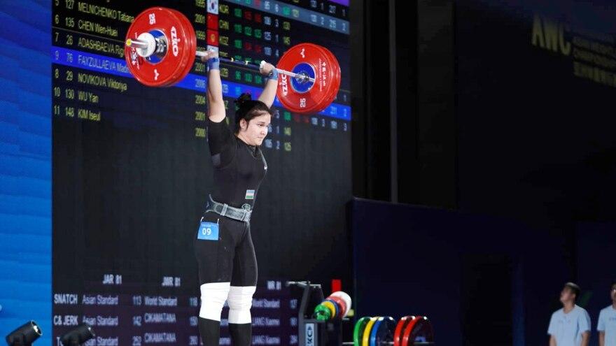 Og'ir atletika. Ikki nafar sportchimiz shohsupadan joy oldi!