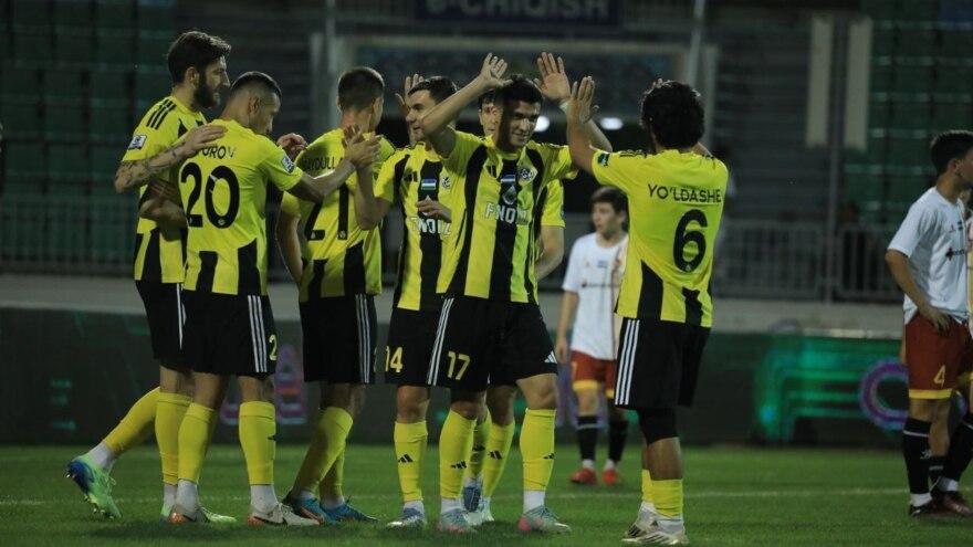 O'zbekiston Kubogi. “Neftchi” “Oqtepa” darvozasiga javobsiz to'rtta to'p kiritib, keyingi bosqich masalasini hal qildi