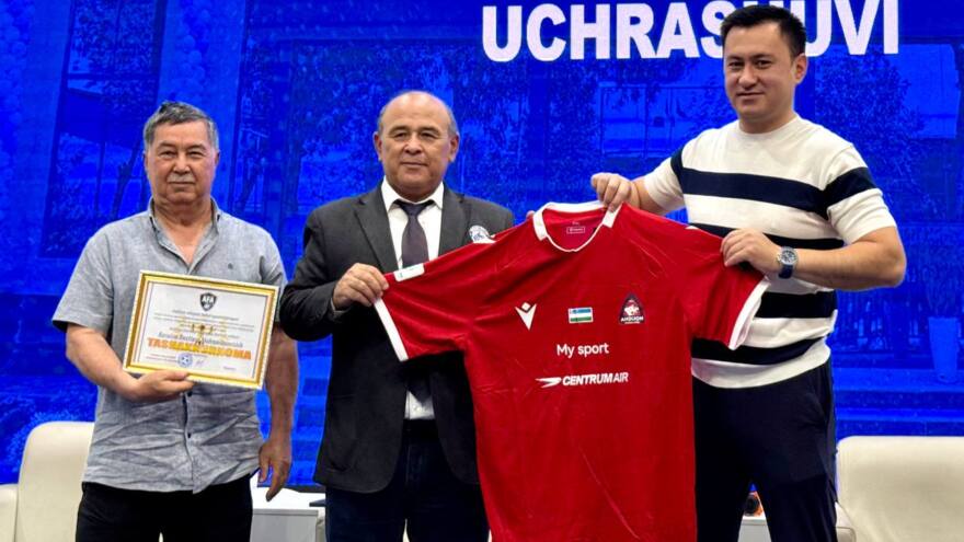 Andijon davlat pedagogika instituti futbol klubga aylantirilib jamoaning oldiga yuqori ligalarga chiqish vazifasi qo’yildi