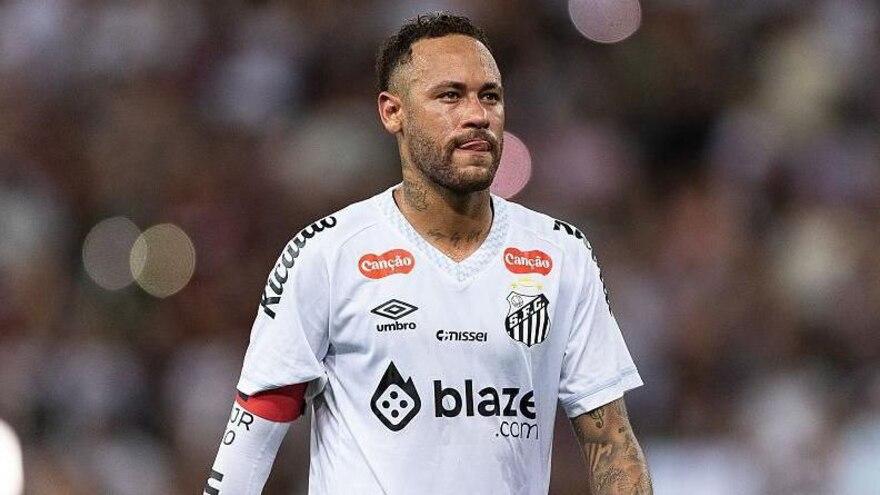 Neymar “Santos” bilan shartnomani uzaytiradi