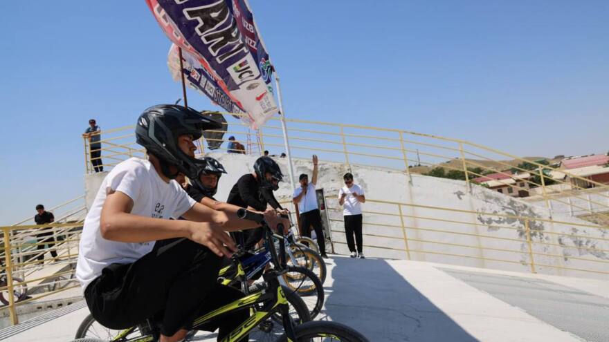 Jizzaxda velosportning ВМХ turi bo‘yicha O‘zbekiston chempionati bo‘lib o‘tdi.