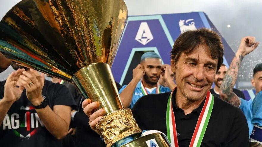“Napoli” Контени жамоада сақлаб қолиш учун унинг маошини оширишни таклиф қилди