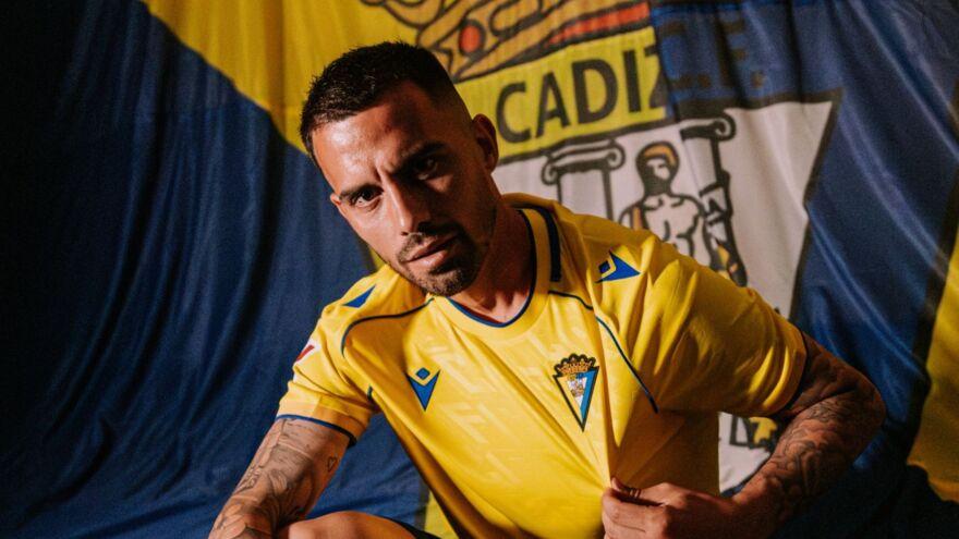Rasman! “Milan”ning sobiq futbolchisi faoliyatini Segundada davom ettiradi