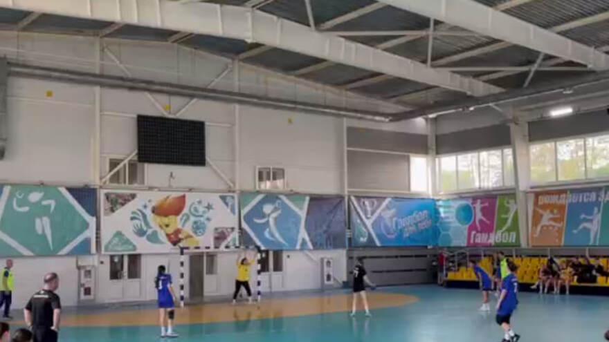 Гандбол. Қизларимиз "Звезда" билан дуранг ўйнади