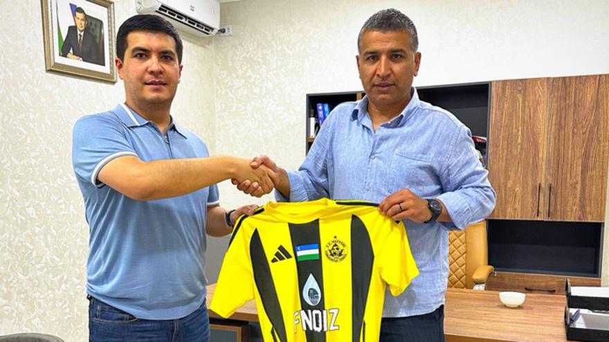 Anvar Berdiev "Neftchi" bilan shartnoma imzoladi