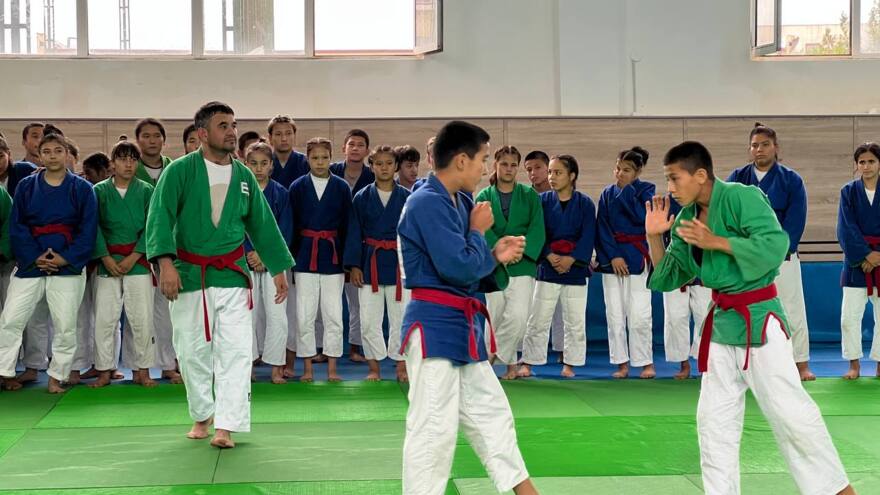 Kurash. U17 yoshlar va U15 o'smirlar terma jamoasining o‘quv-yig‘in mashg‘uloti yakuniga yetdi