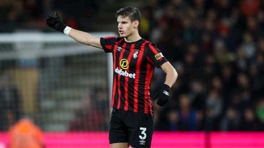 “Liverpul” yana bir futbolchi transferini hal qildi