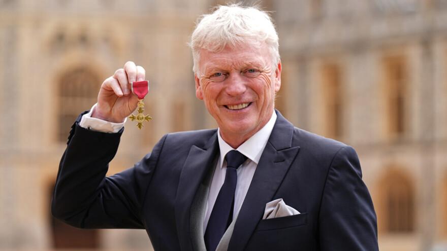 Devid Moyesga "Britaniya imperiyasi ofitseri" ordeni berildi