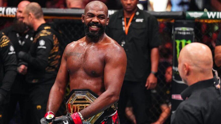 Rasman! UFC afsonasi faoliyatini yakunladi