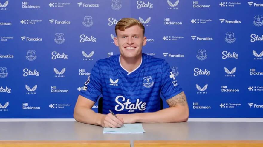 "Everton" Brentveyt bilan shartnomani uzaytirdi