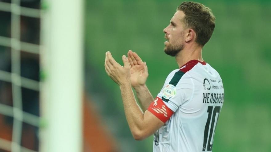Henderson "Ayaks"ni tark etadi