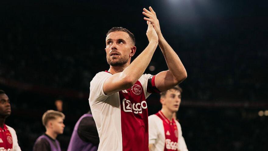 Henderson 'Ajax'ni tark etdi