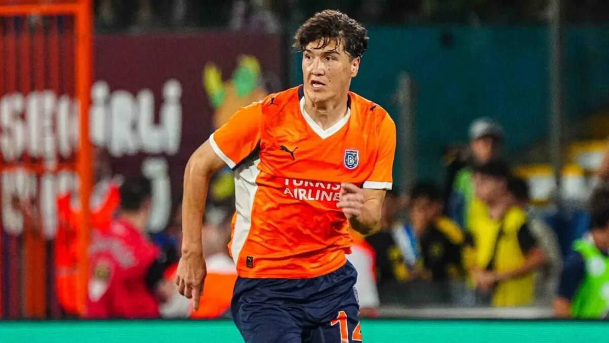 Shomurodov asosiy tarkibda, “Başakşehir” durang bilan cheklandi