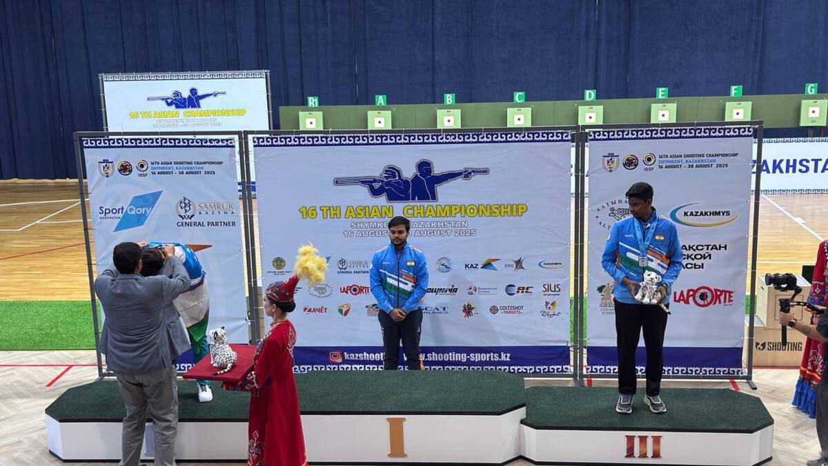 O‘zbekistonlik merganlar Osiyo chempionatini kumush medal bilan boshlashdi
