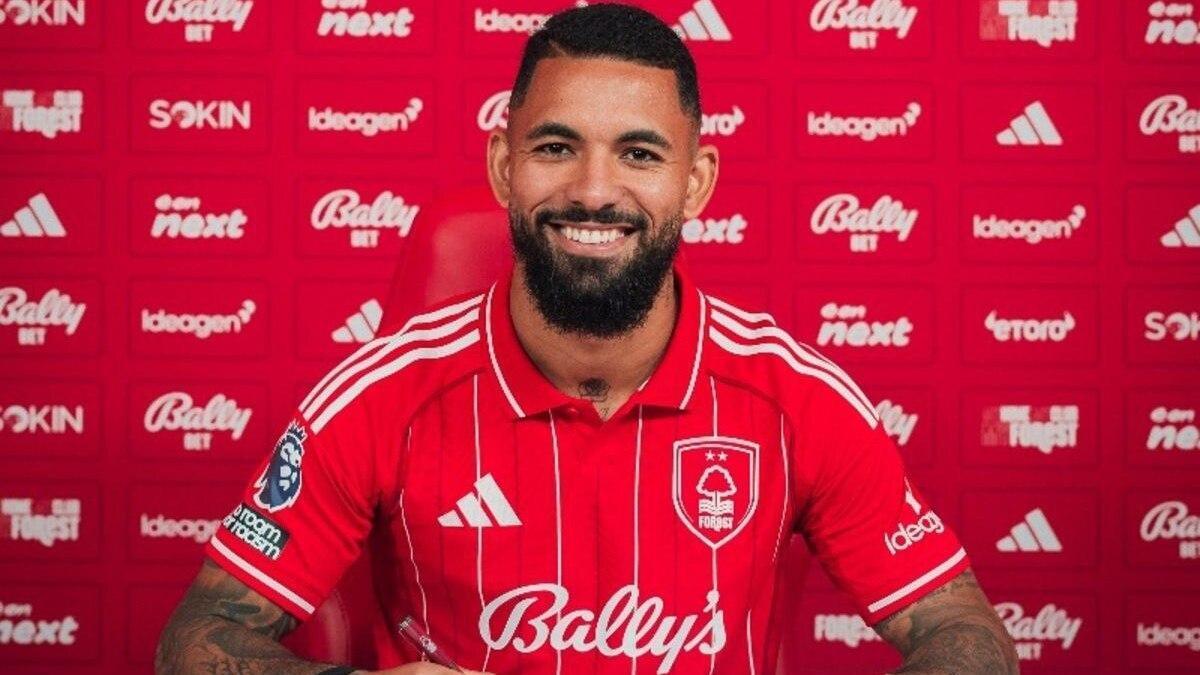 Douglas Luis «Nottingem Forest» bilan shartnoma imzoladi
