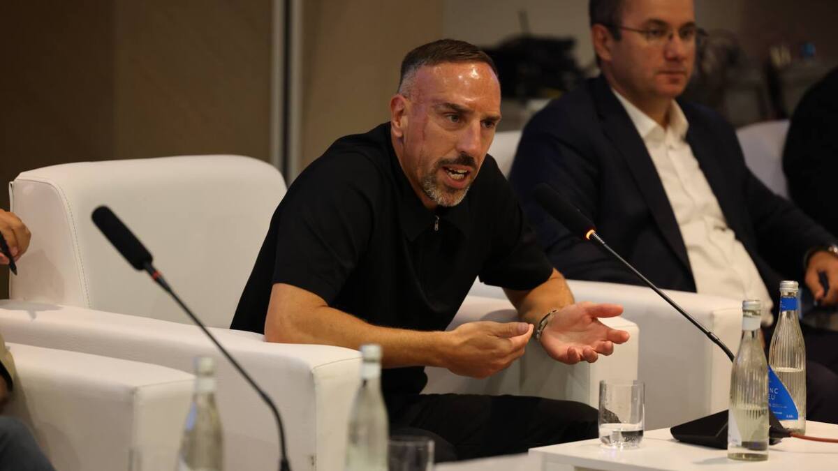 Frank Ribery bu yil «Oltin to‘p»ga kim munosib ekanligini aytdi