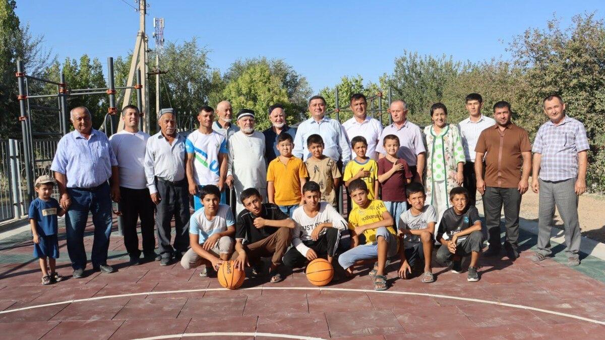 Buxoroda yangi sport maydonchasi foydalanishga topshirildi