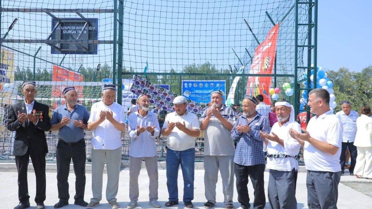 Farg'onada zamonaviy sport maydonchasi foydalanishga topshirildi