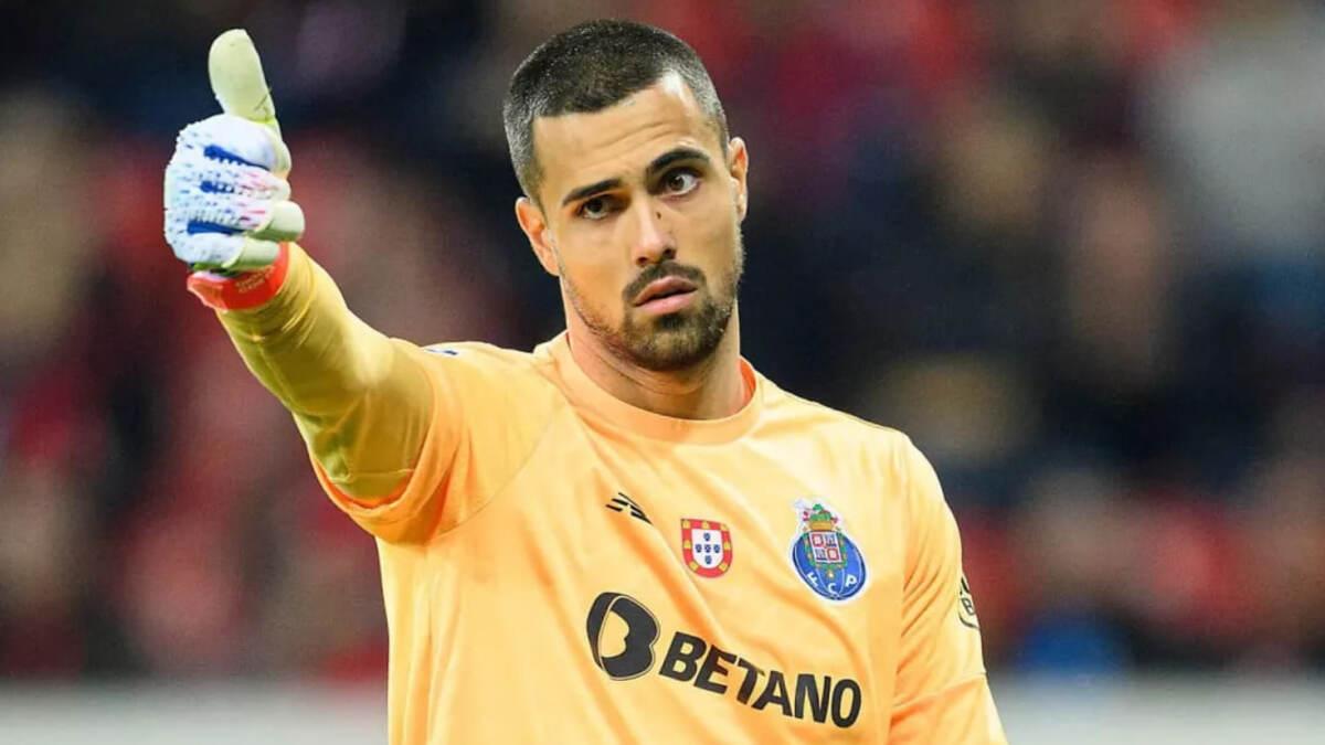 «Aston Villa» Portugaliya terma jamoasi darvozaboni bilan shartnoma imzolashga yaqin