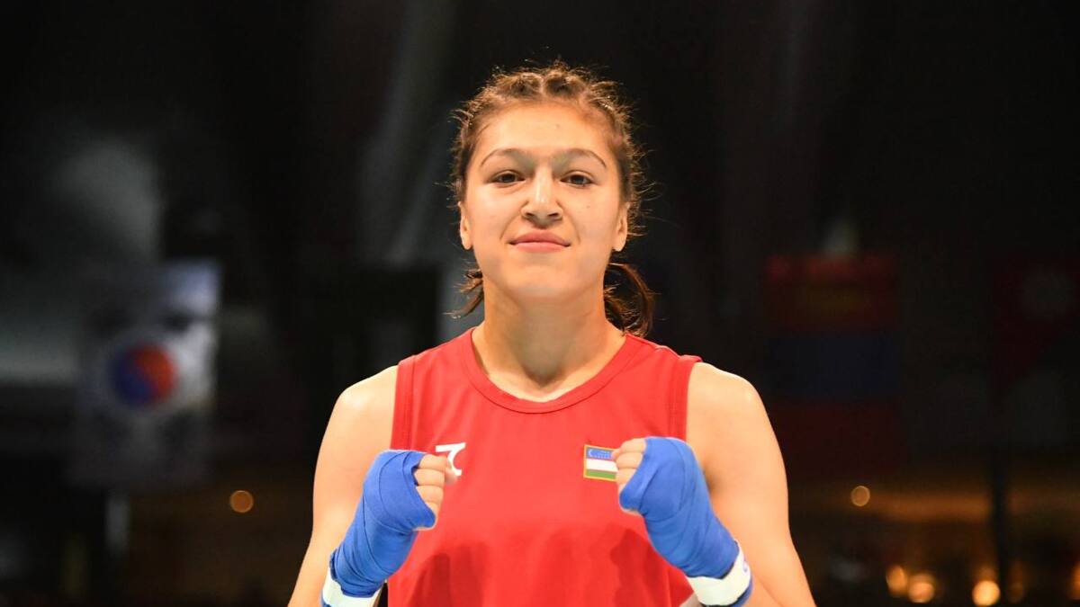 Boks. Liverpul. Xumorabonu Mamajonova Yangi Zelandiyalik sportchini mag'lub qildi