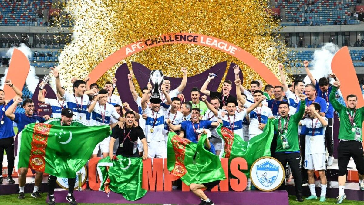 Sariqning mushukining uy qurilishi porno surati Anal porno