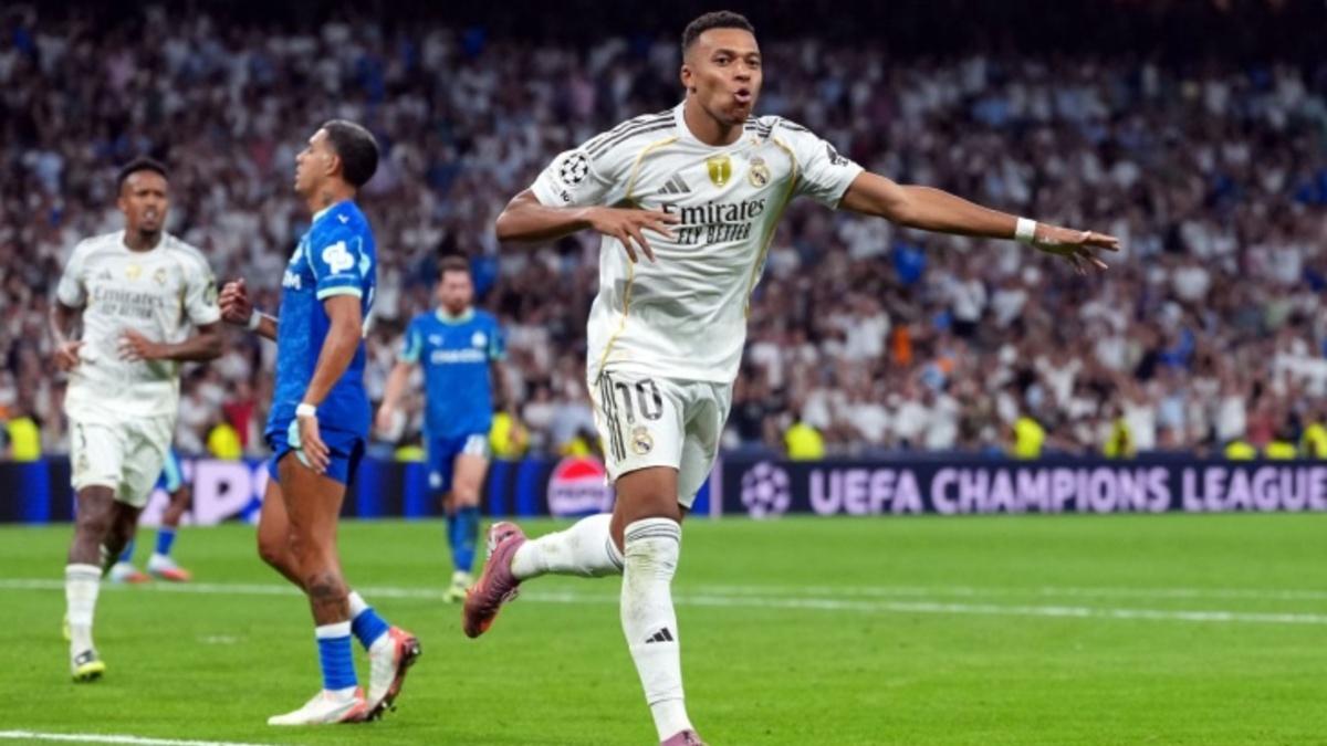 Mbappe ECHLdagi gollari soni bo‘yicha Ruud van Nistelroyni ortda qoldirdi