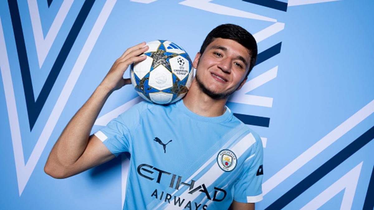 ChL. Manchester Siti - Napoli. Husanov asosiy tarkibda!