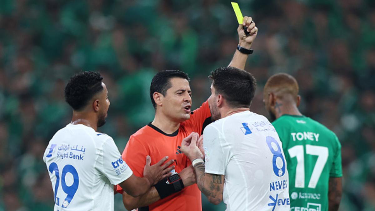 Gollar shousiga aylanib ketgan bahsda Al Ahli kambek evaziga Al Hilol bilan durang o'ynadi