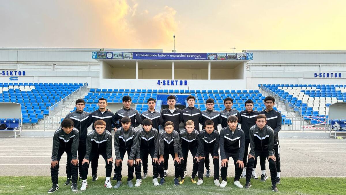FarDU U-19 jamoasiga yangi liboslr berildi