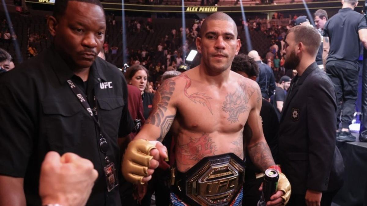 UFC 320. Aleks Pereira revansh jangida Ankalaevni mag'lub etib, chempionlik kamarini qaytarib oldi (video)