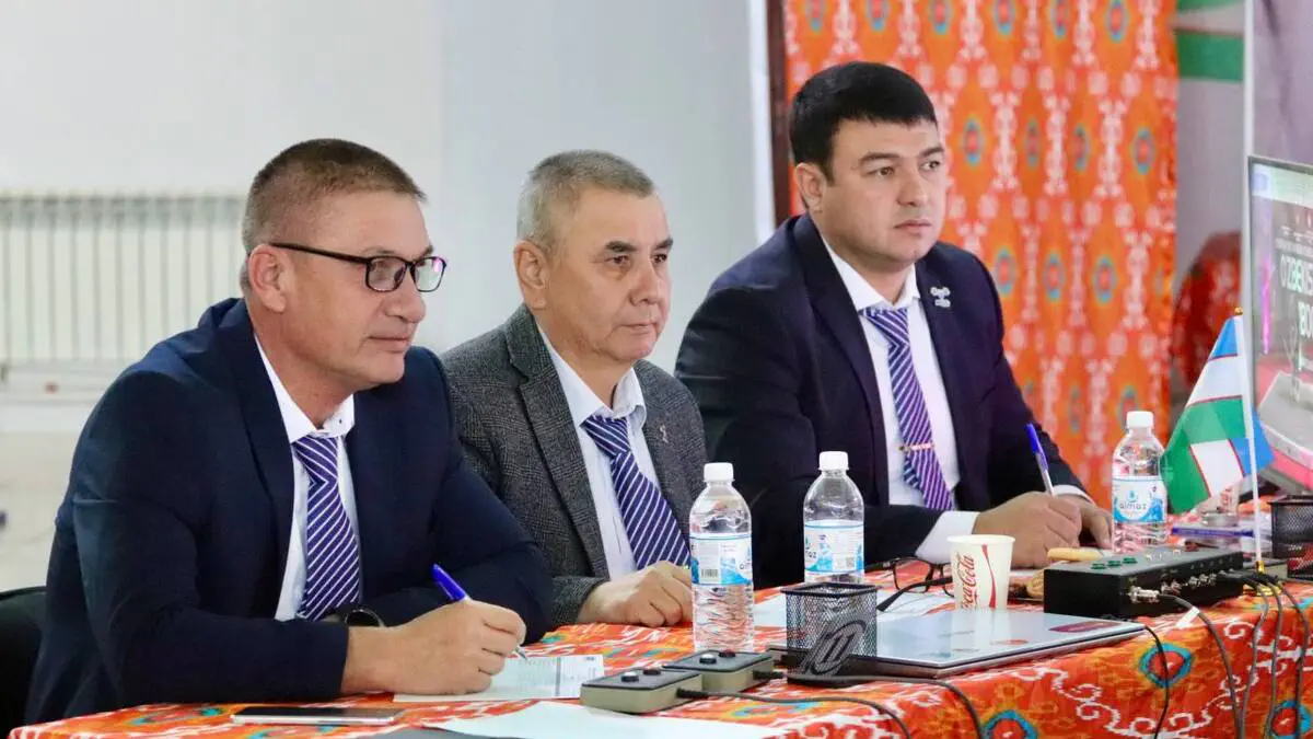 Og'ir atletika. Samarqandda yosh og‘ir atletikachilar bellashuvi avjida