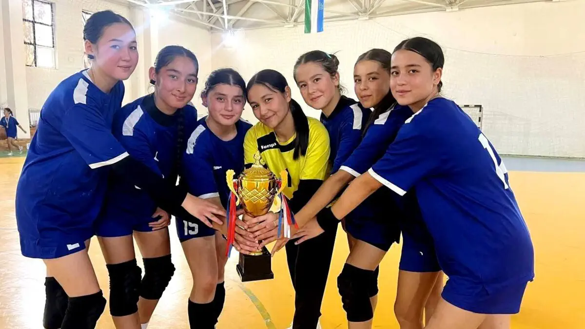 Gandbol. Urganchlik sportchilar Xorazm viloyati kubogini qo'lga kiritdi