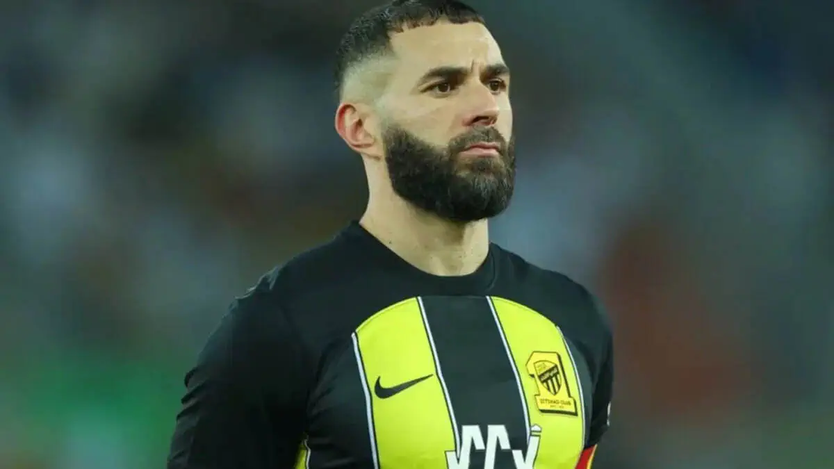 "Fenerbahche" Benzemani diqqat bilan kuzatib bormoqda