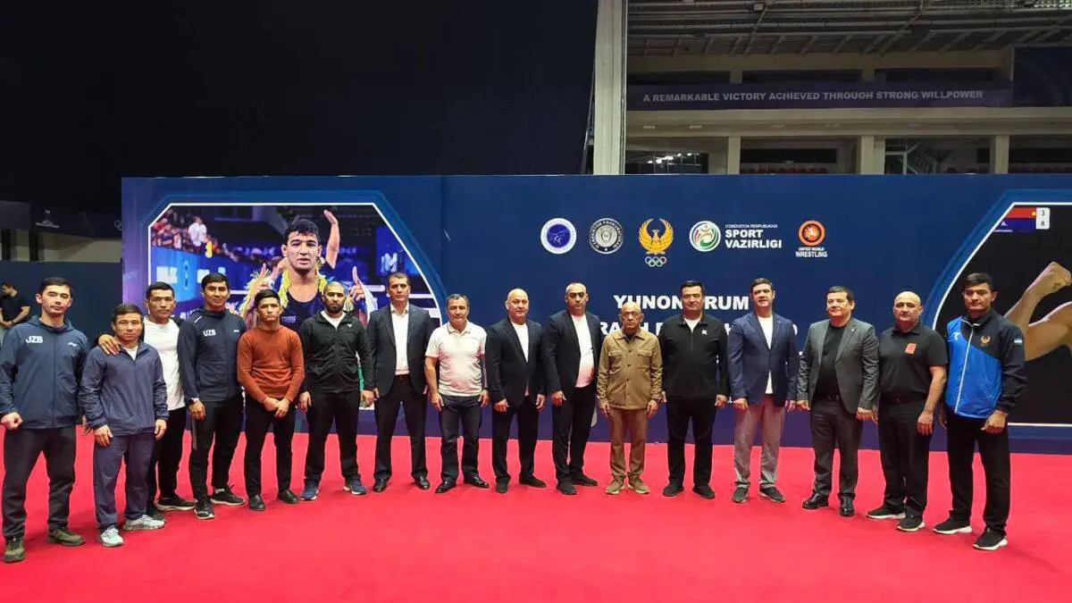  Yunon-Rum kurashi bo‘yicha U-20 O‘zbekiston chempionatida hakamlar taqdirlandi