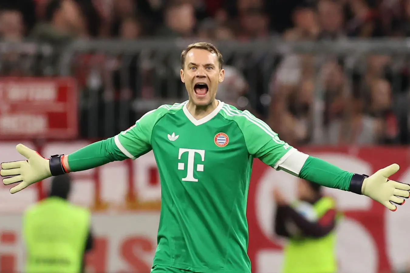 Eshakdagi sportchining videosi