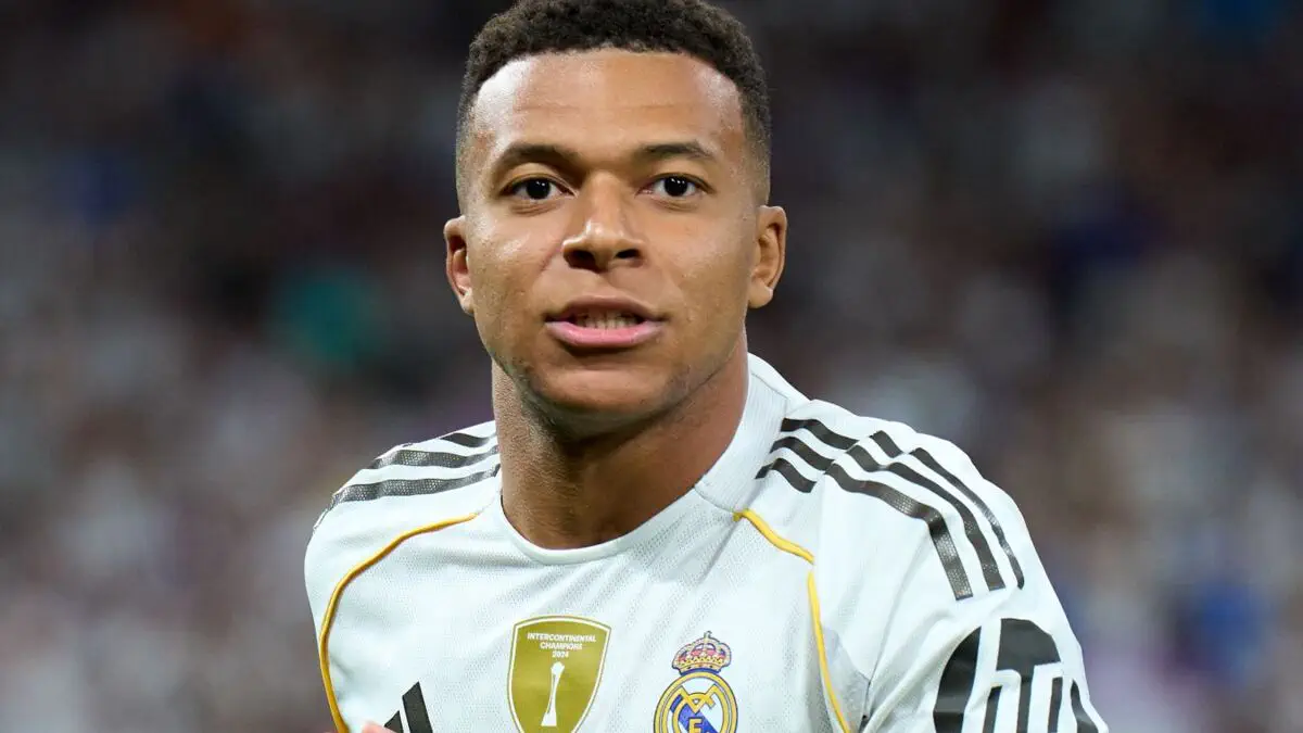 Mbappe ketma-ket toʻrtta «El Klasiko»da gol urgan uchinchi futbolchiga aylandi