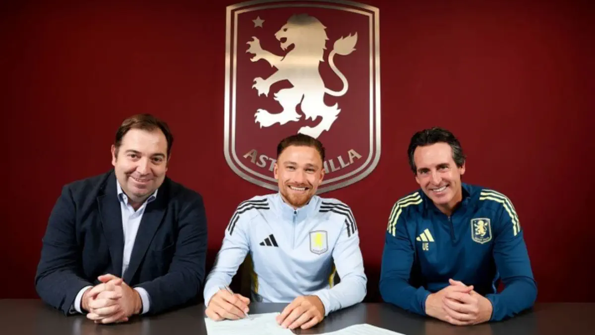 "Aston Villa" Cash bilan shartnomani uzaytirdi