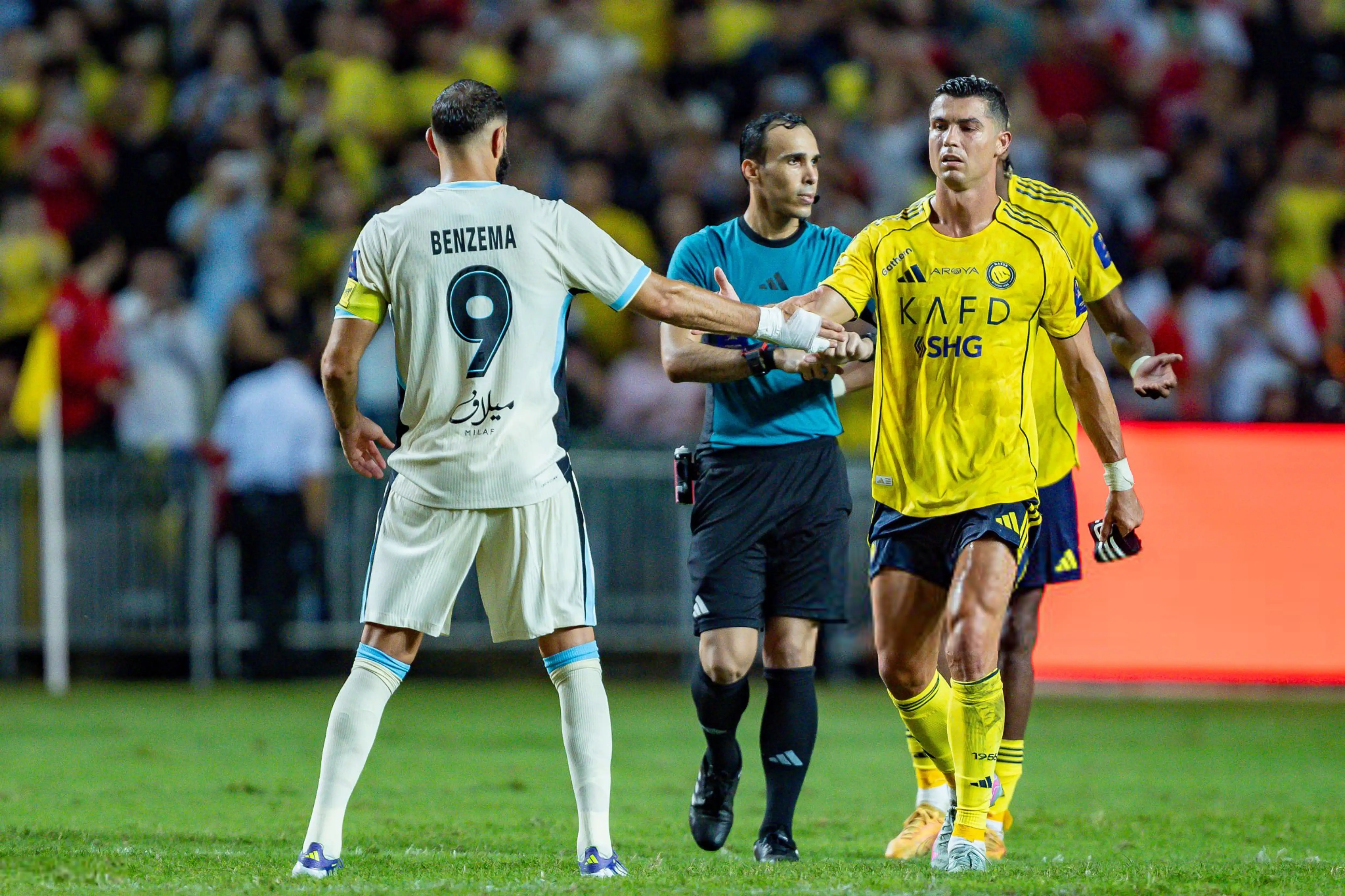 Men qinimga baliq tiqdim