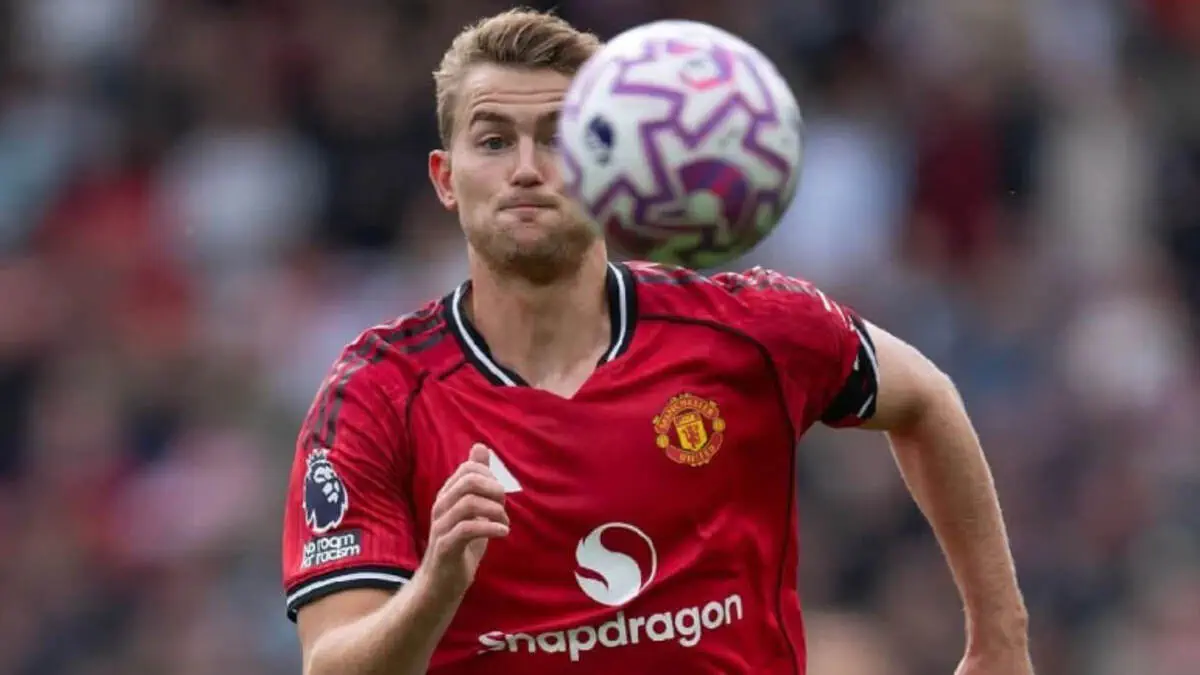 APL. “Nottingem Forest” – “Manchester United”. Tarkiblar e’lon qilindi