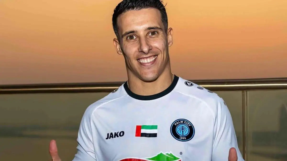 «Barselona» sobiq futbolchisi faoliyatini BAAda davom ettiradi