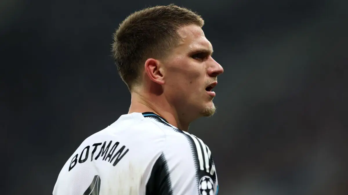 «Liverpul» va «Chelsi» Sven Botmanga qiziqish bildirmoqda
